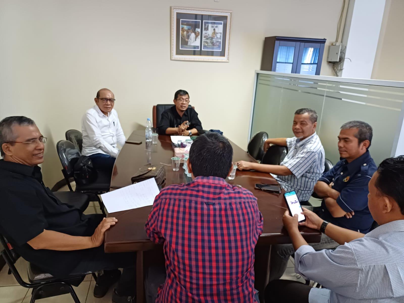 Raoat pembentukan panitia KLB PWI Riau